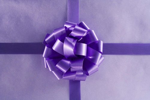 Фиолетовый цвет подарок Фиолетовый цвет подарок