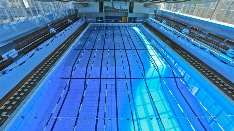 Boso swimming pool madrid public