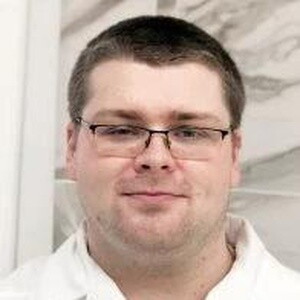 Александр Юрьевич Исаев