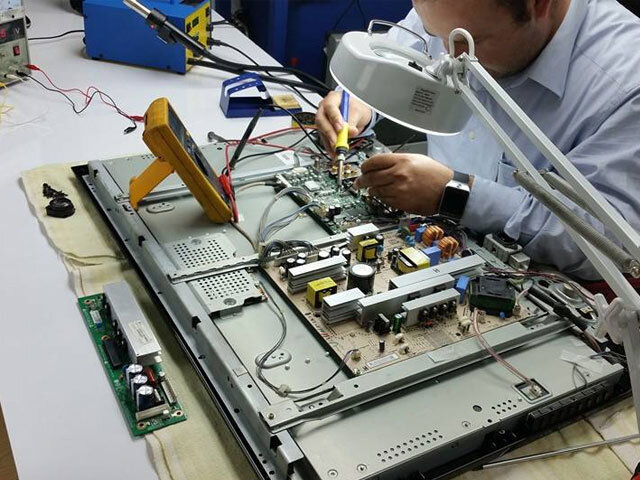 Станислав Сергеевич Якушев