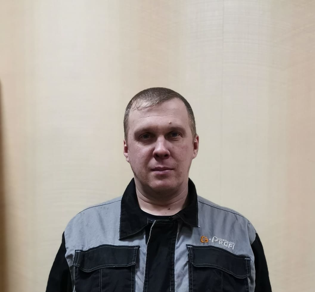 Александр Владимирович Комаров