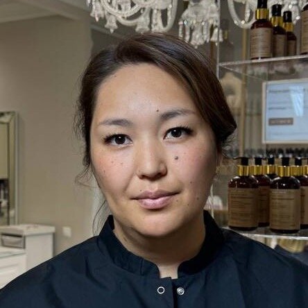 Индира Садыкова