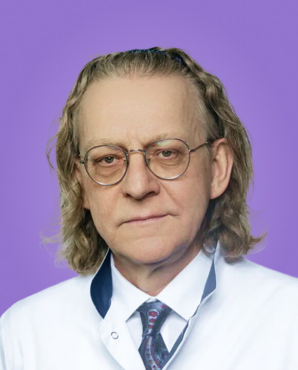 Михаил Валерьевич Ленцман