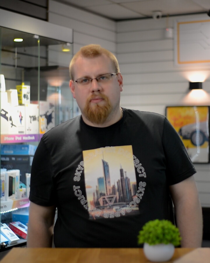 Александр Кузнецов