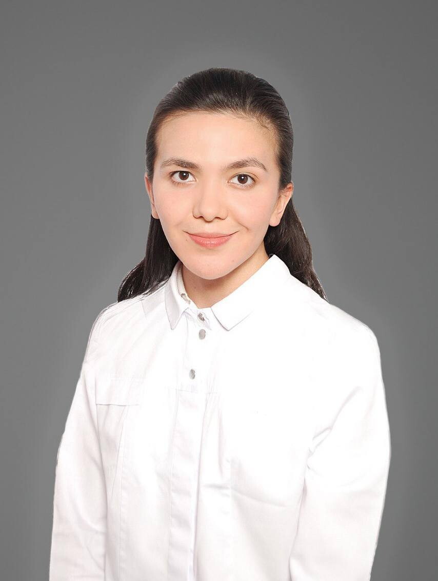 Снежана Тагировна Щенина
