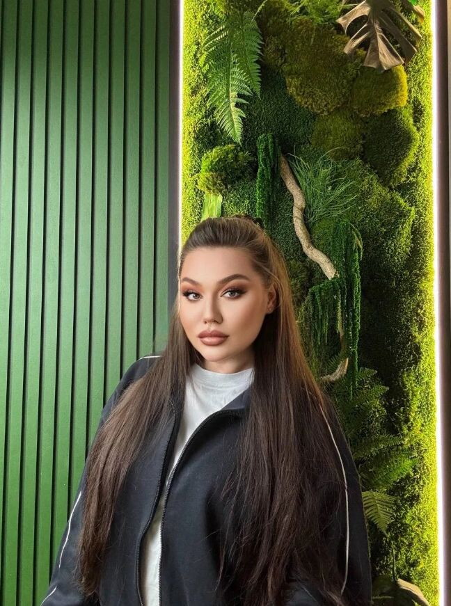 Юлия Ельникова