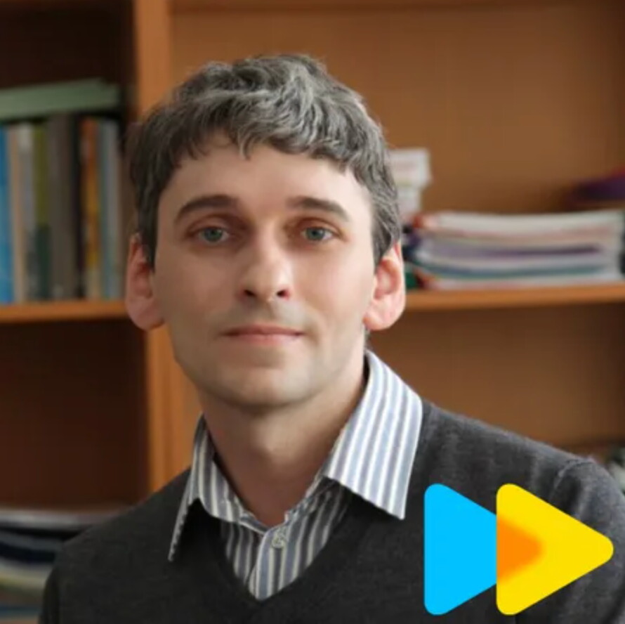 Василий Смирнов