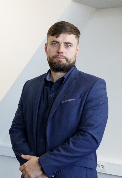 Иван Суриков