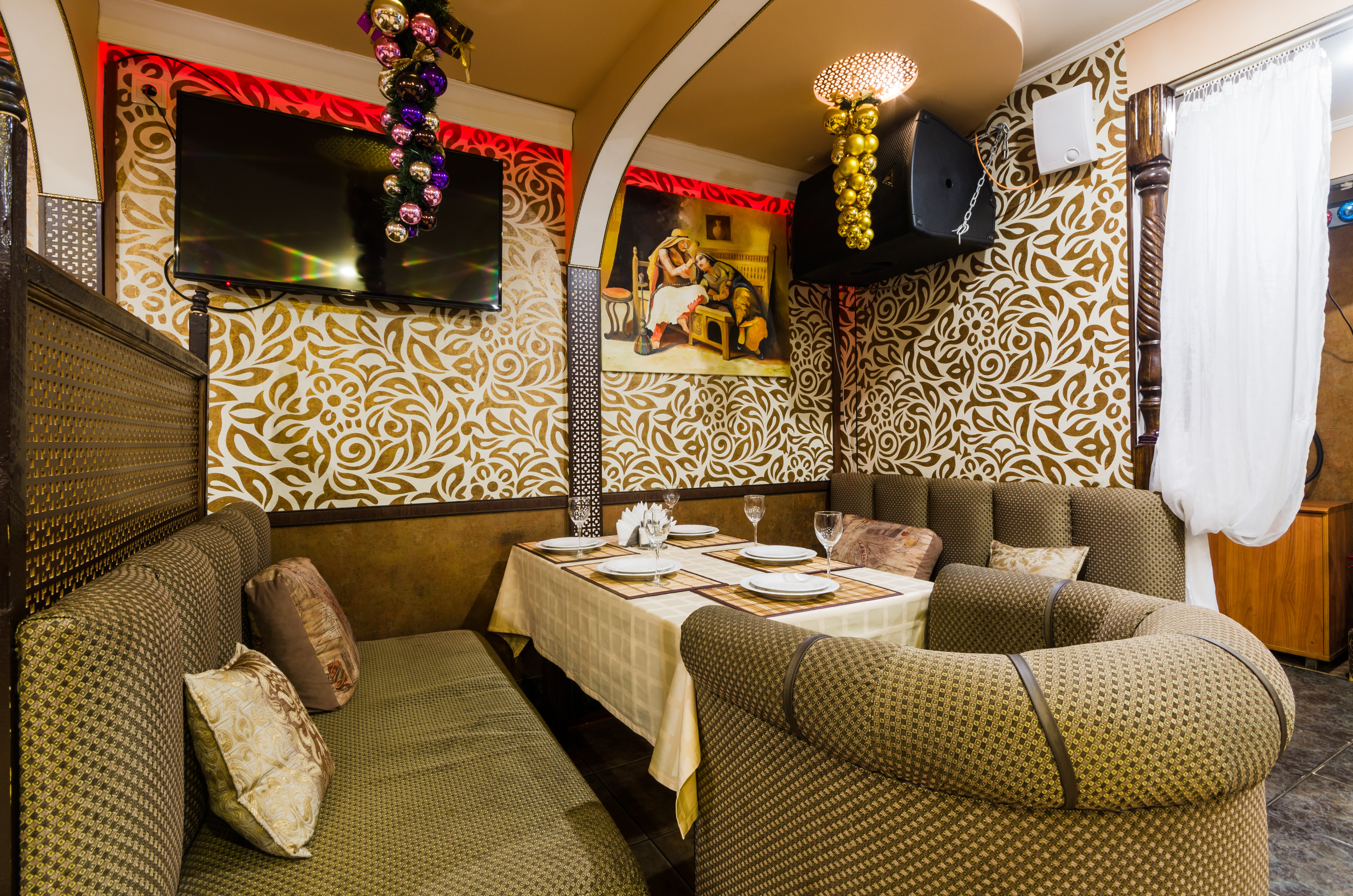 Кафе на 3 линии. Кафе френдс в питере. Кофейня в общественном пространстве. Кафе на 3 линии. Кафе на 3 линии.