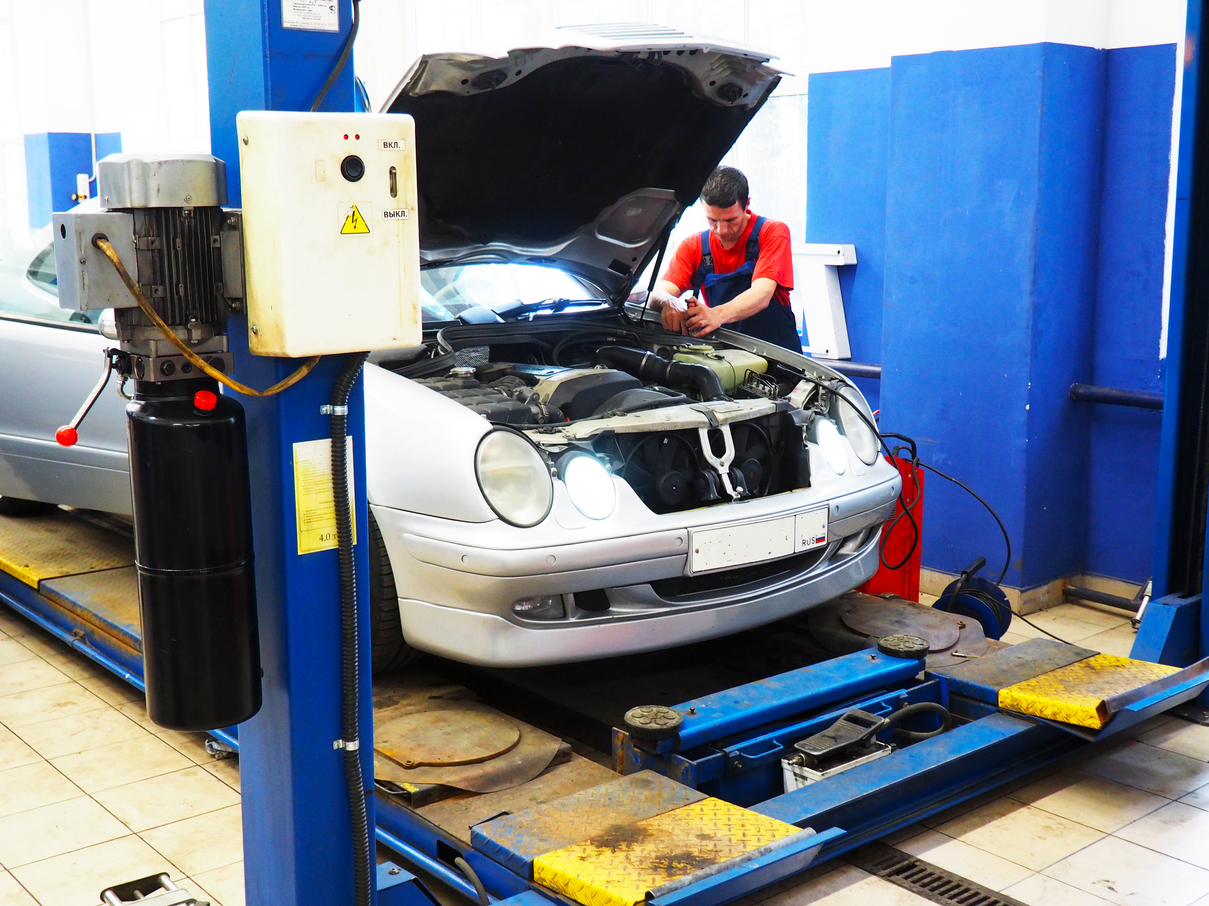 Ремонтный проезд. Набережные челны проезд ремонтный 93. Склад 500 в набережных челнах. Автосервис рядом. Автосервис внуково центральная.