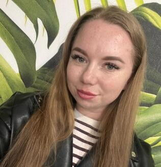 Ангелина Какажанова