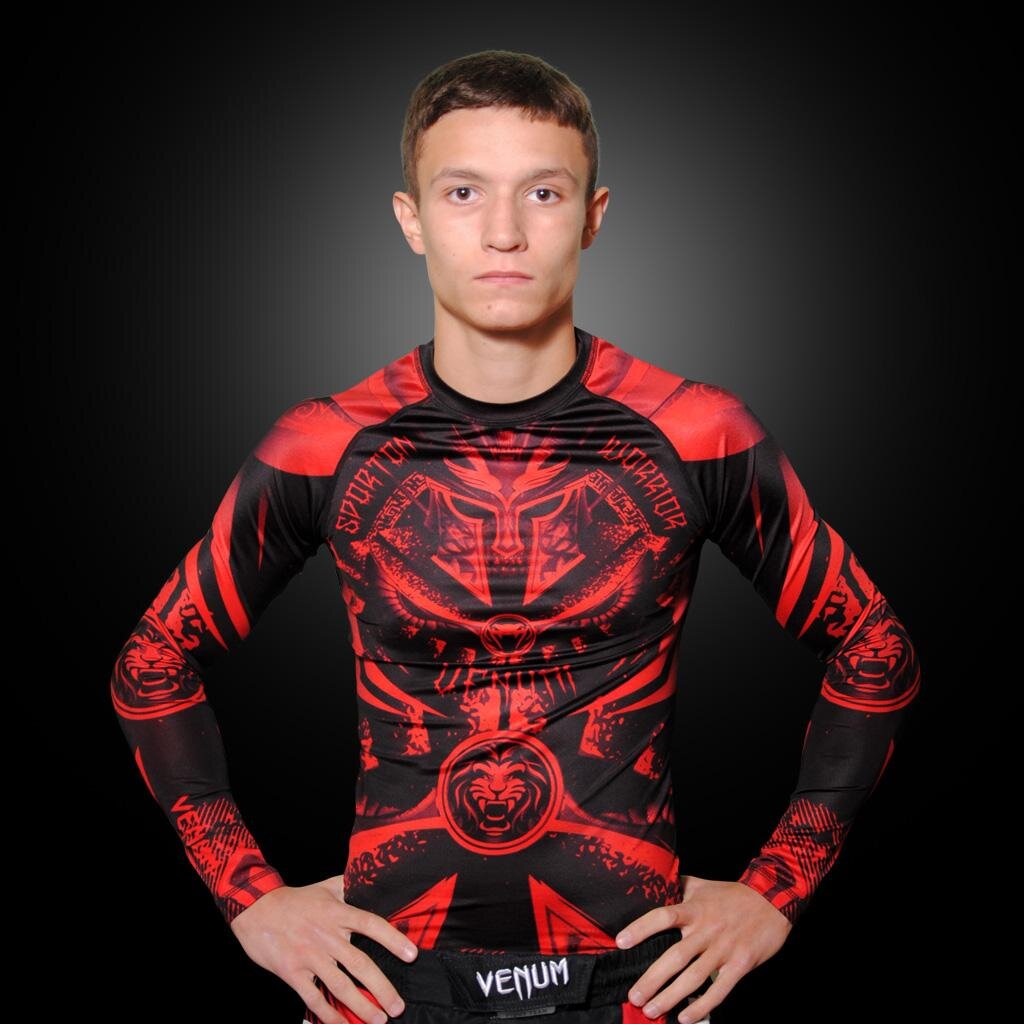 Дмитрий Леер