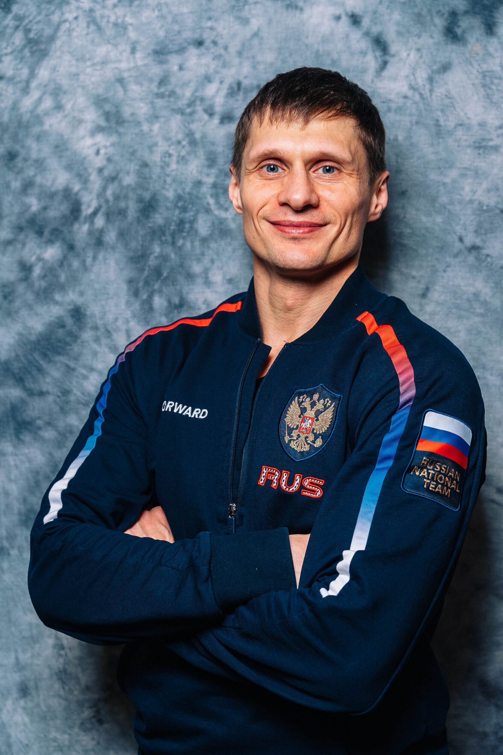 Александр Леонов