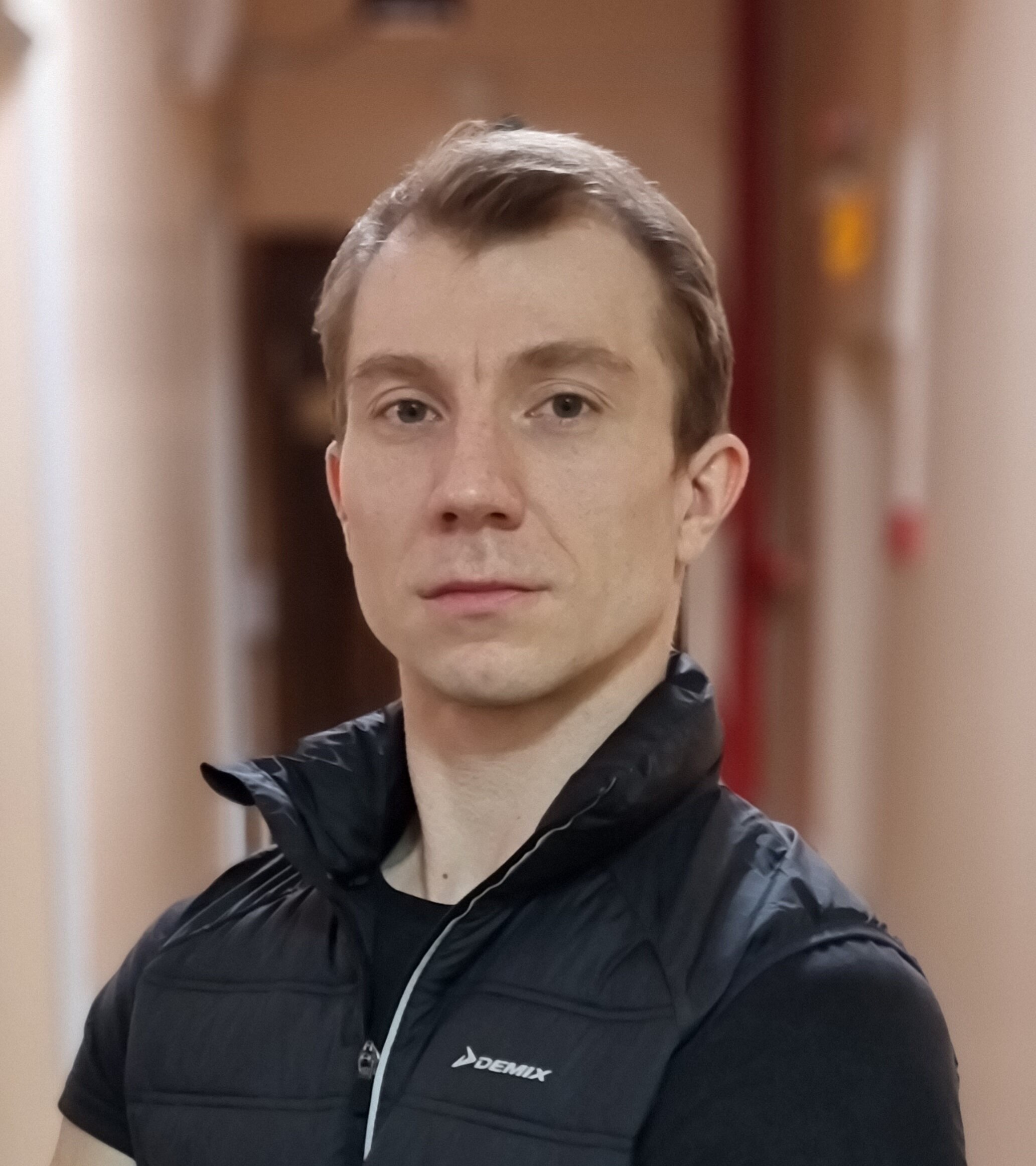 Михаил Юрьевич Овчаров