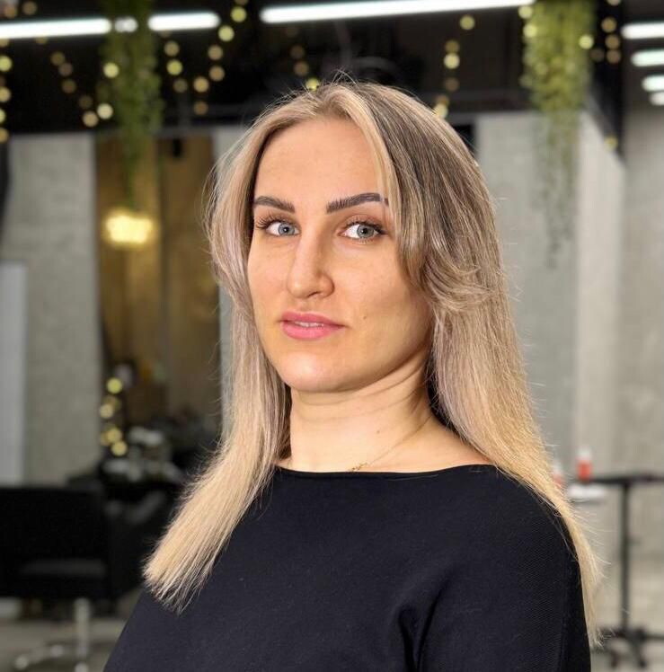 Яна Корниенко