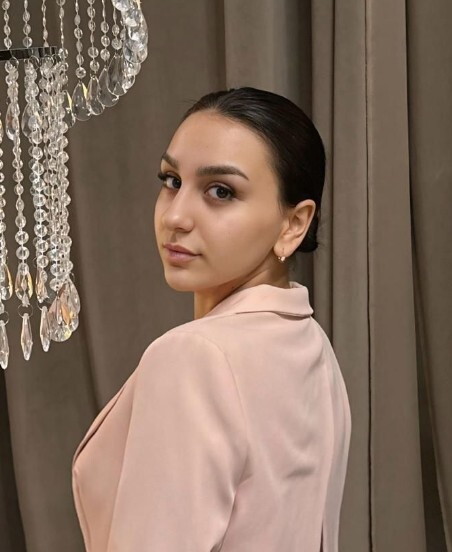 Гретта Асатрян