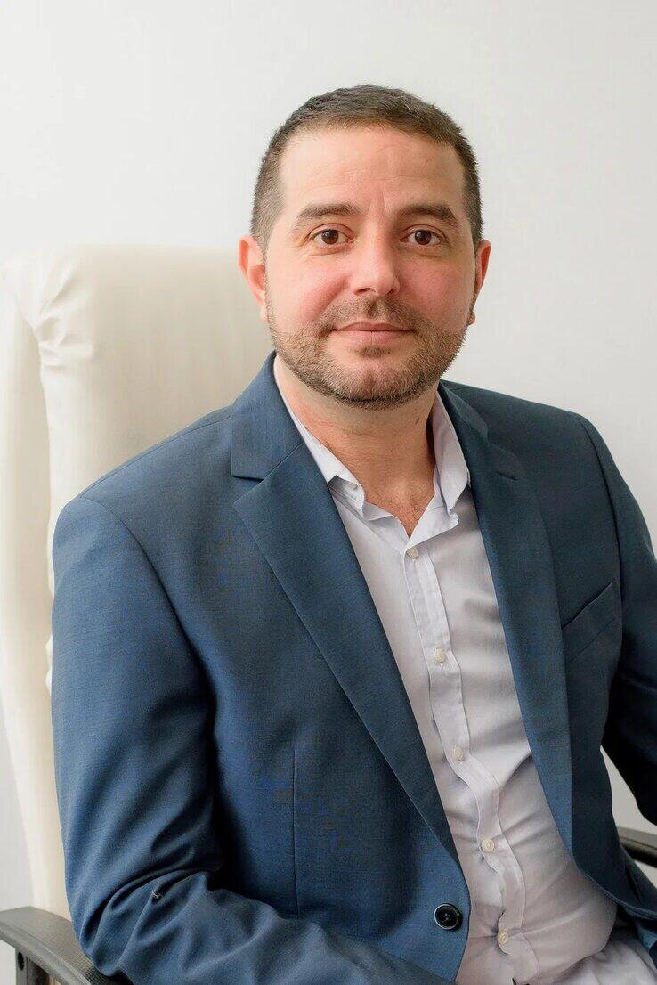 Валид Ахмедович Шатах