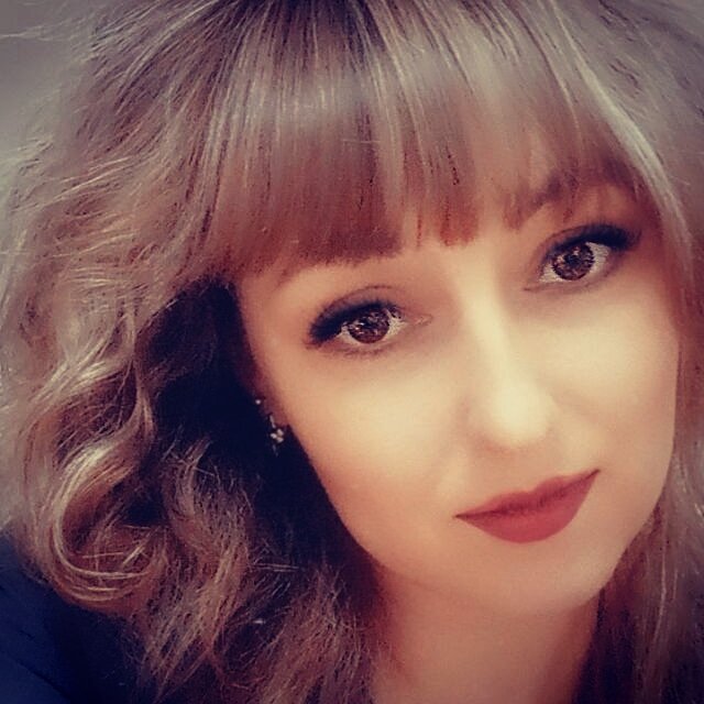 Вера Хлыстова