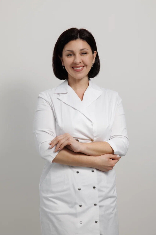 Лела Теймуразовна Долматова