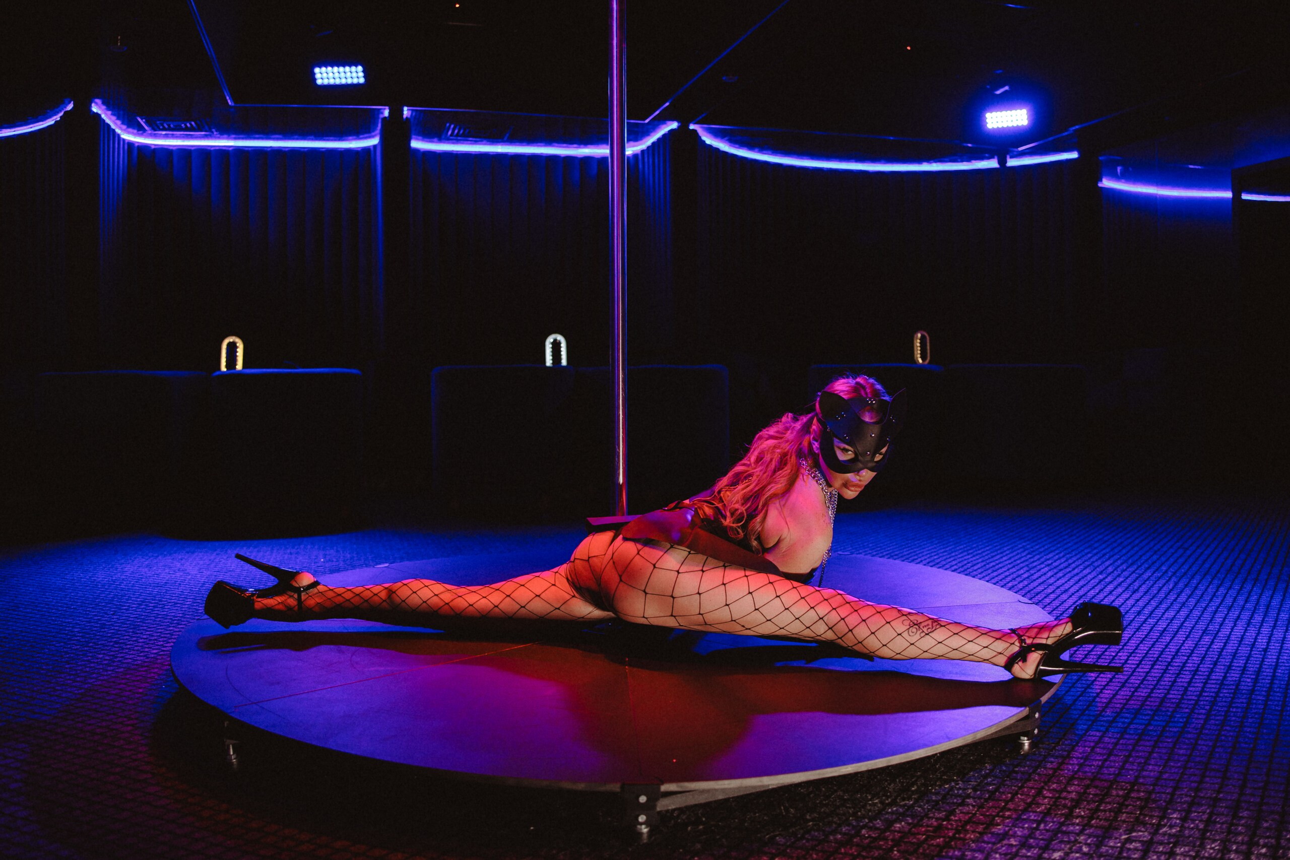 Секс қуыршақ порно