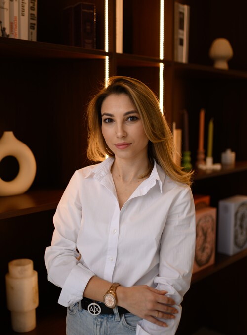 Анастасия Сухнева