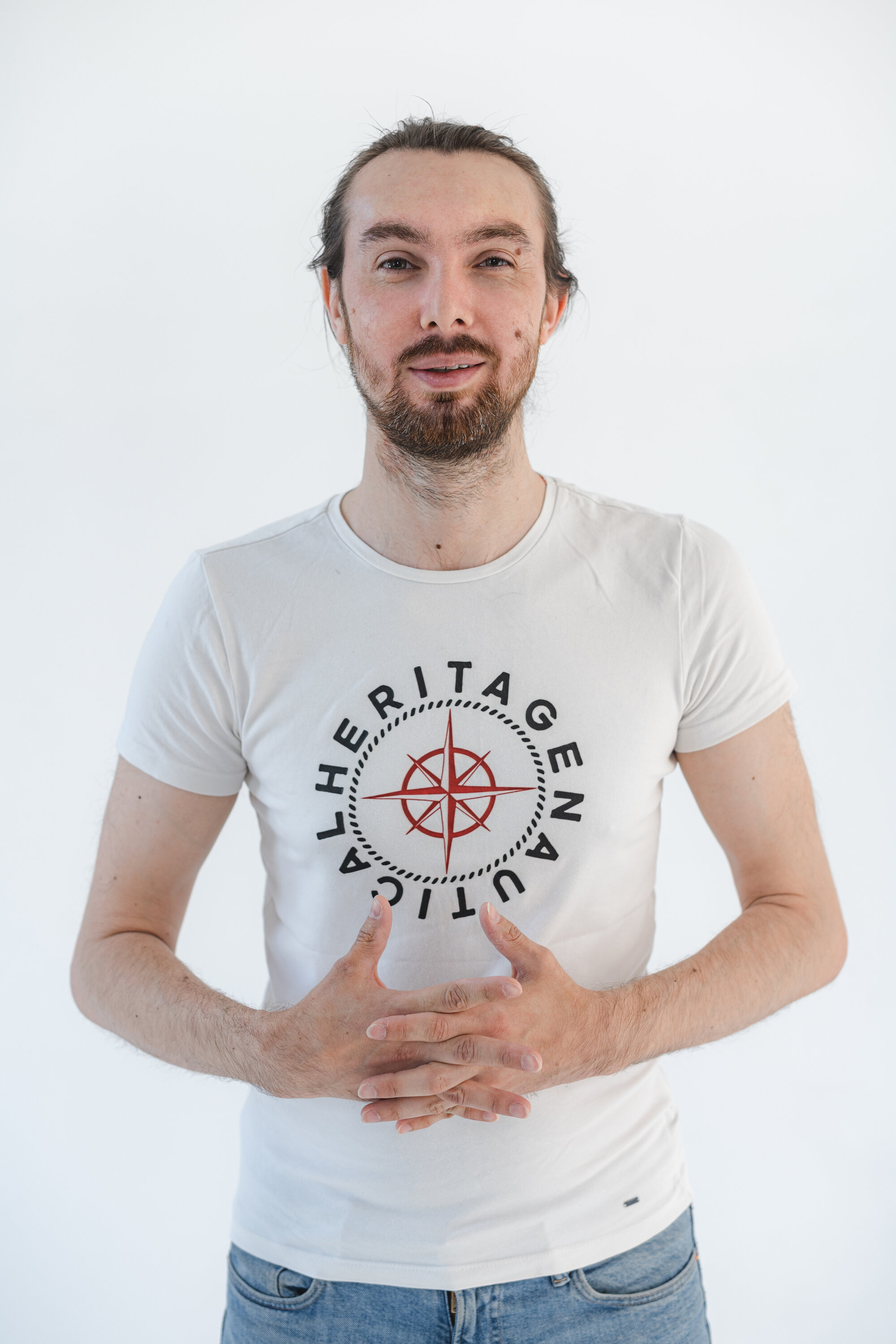 Иван Кокшаров