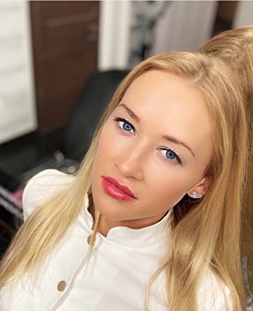 Алена Скобаро