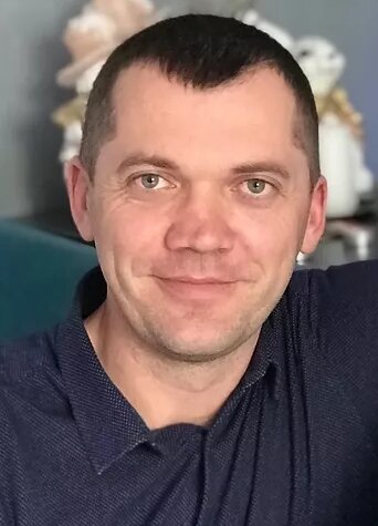 Игорь Храбров