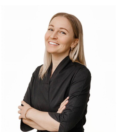 Елена Александровна Емец