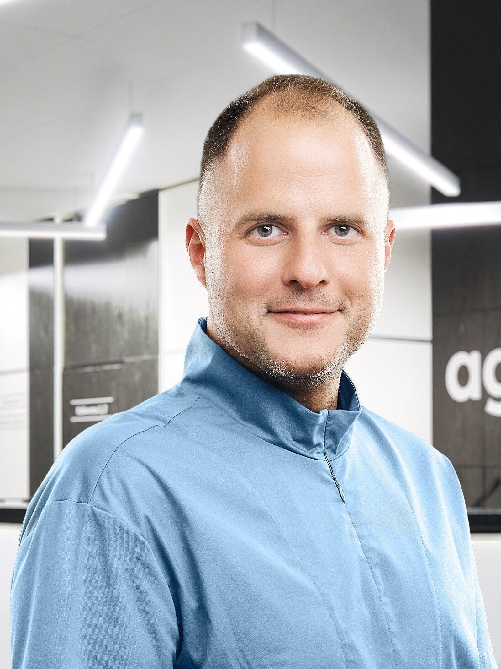 Станислав Сергеевич Суздальцев