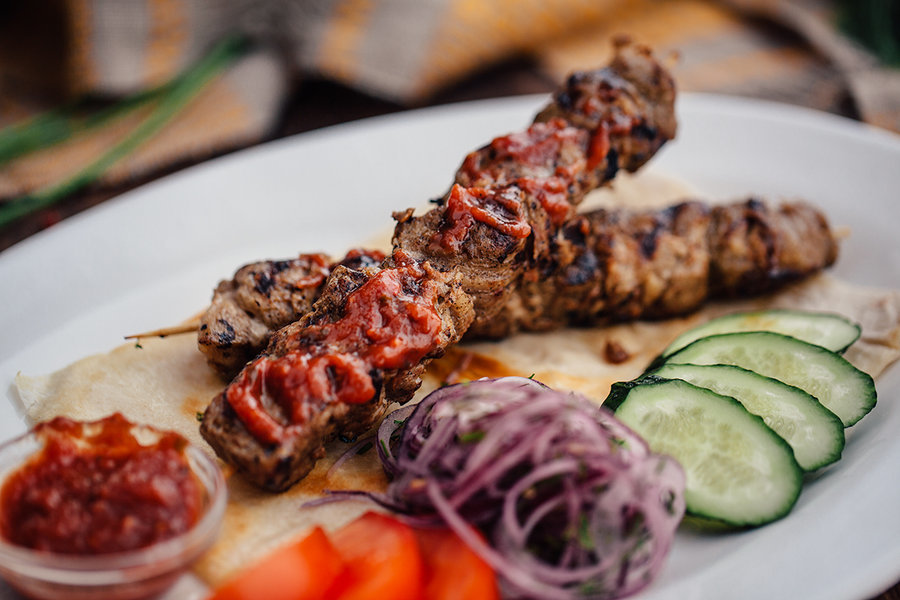 шашлык рязань доставка. шашлычный двор пенза. шашлычный дворик красных партизан. шурухина 55 волгоград кафе у бори. шашлычный двор ульяновск.