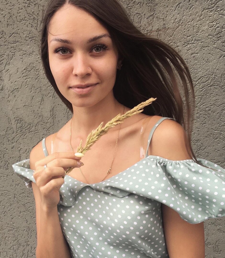 Анна Казакова