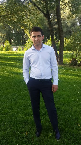 Араик Гамзоян