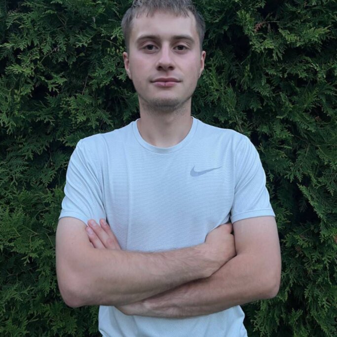 Илья Артюхов