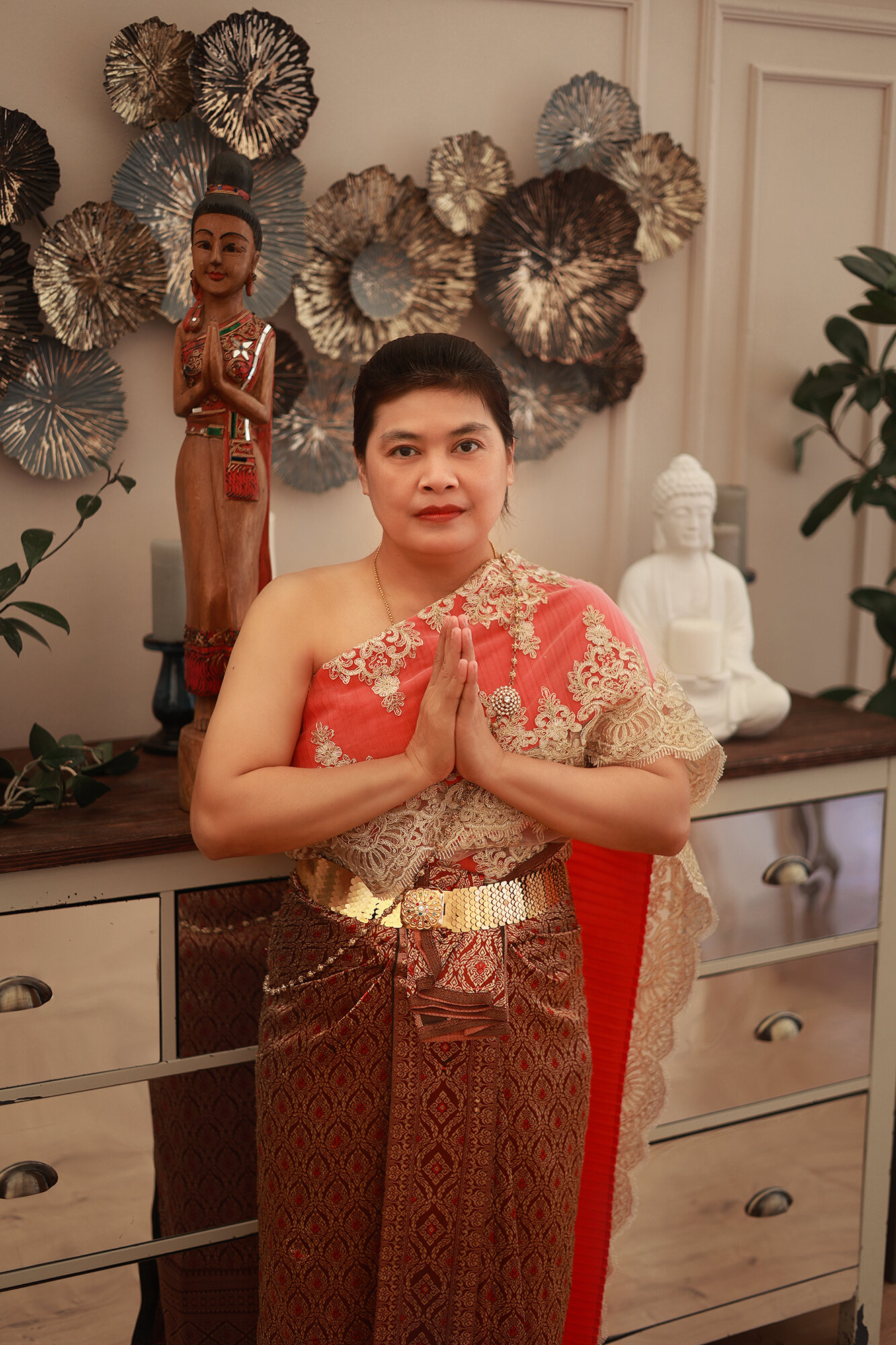 Сангтонг (Муна) Намкханг