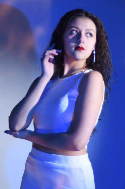 Анна Бескостова