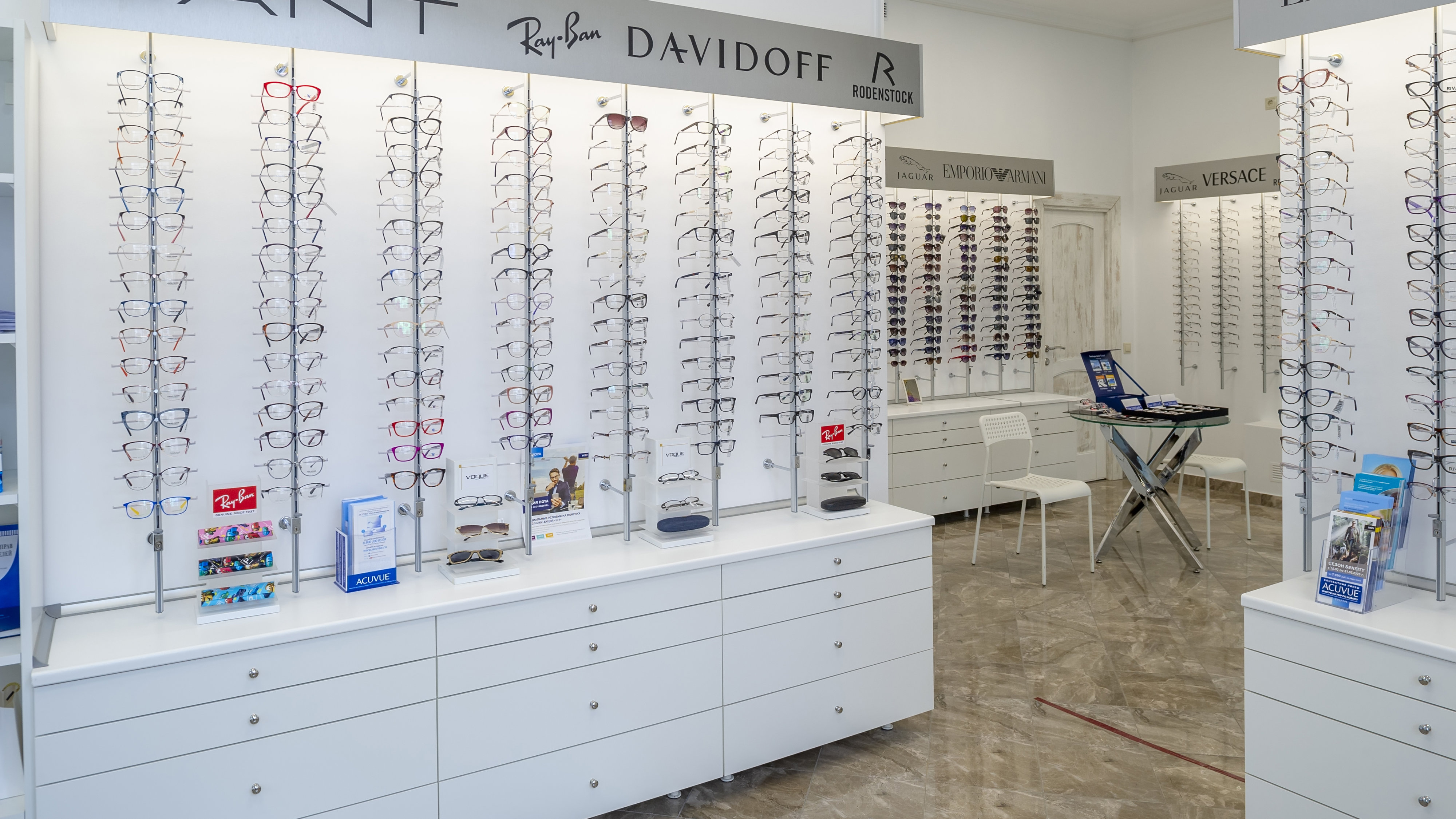 химки офтальмологическая клиника планерная. самойленко клиника офтальмолог. медсэф жуковский набережная циолковского. глазной центр химки. офтальмологический кабинет.