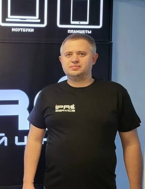 Антон Андреев