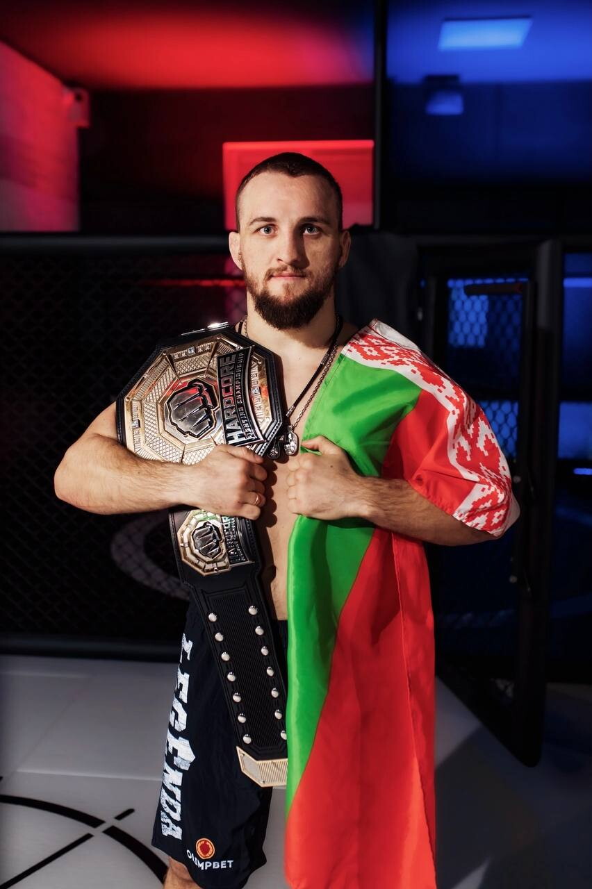 Влад Ковалев