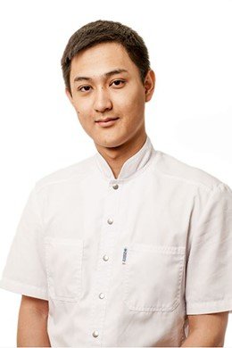 Лев Жи Сюньевич Ни