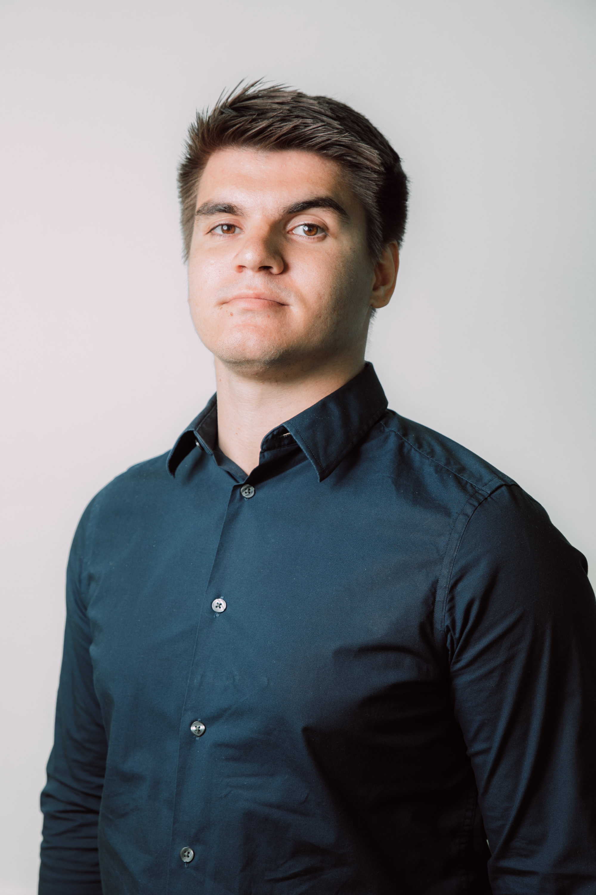 Дмитрий Алхасов