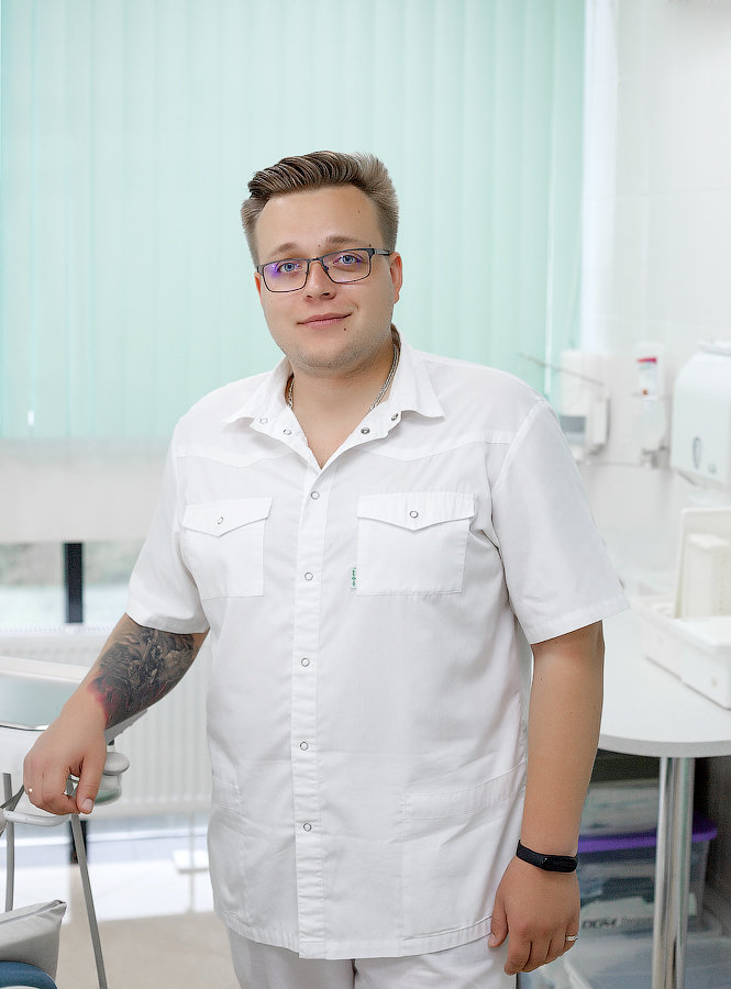 Денис Сергеевич Едомин