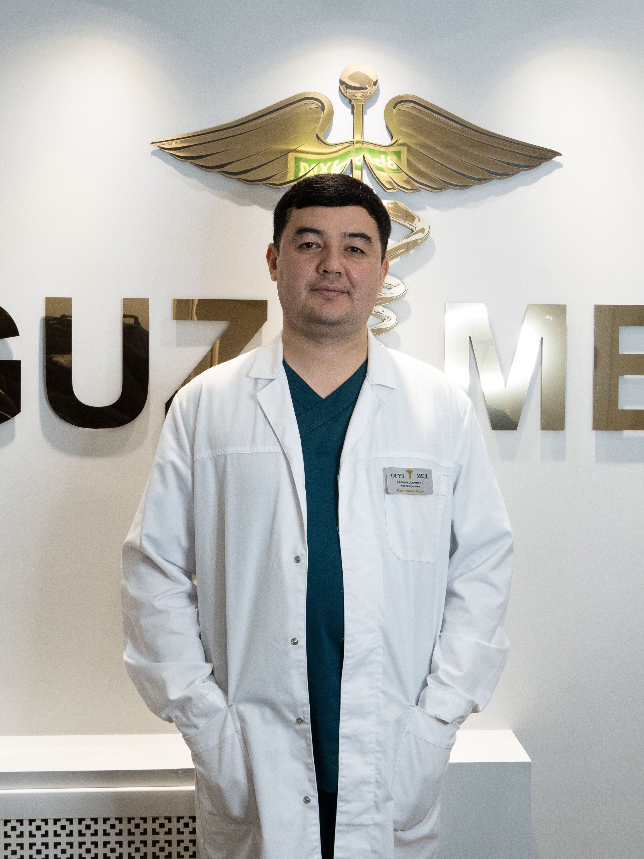 Джемшит Сапаров