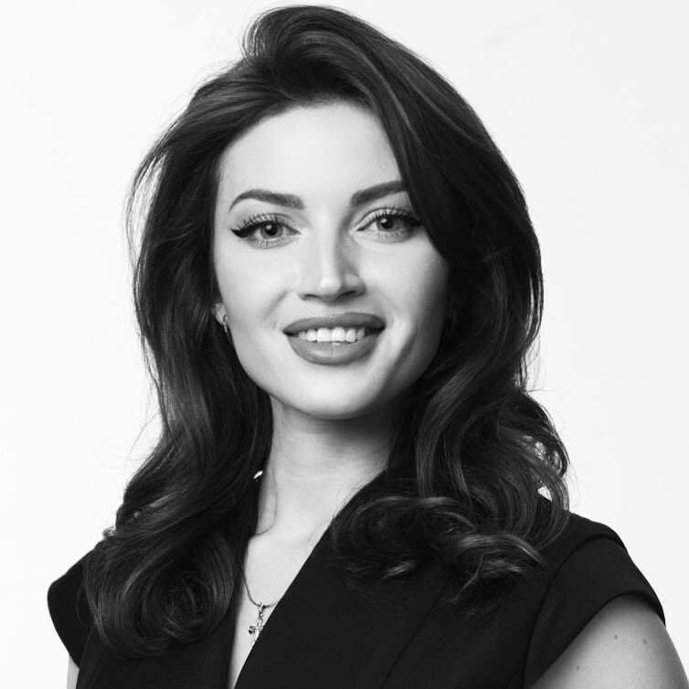 Лариса Ервандян