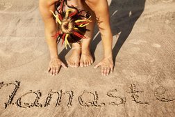 Йога-студия Санракшика, с рейтингом 4 - находится по адресу Краснодар, Ангарская улица, 2/5 