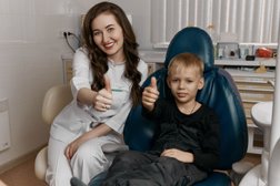 Стоматология Альдента, с рейтингом 4.9 - находится по адресу Красноярск, Судостроительная улица, 101 