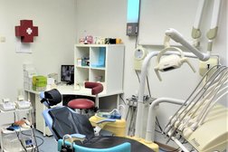 Клиника Стоматология Семейных Скидок, с рейтингом 3.3 - находится по адресу Москва, проезд Дежнёва, 38а 