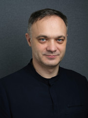 Стоматолог-ортопед, имплантолог Артём Евгеньевич Примак
