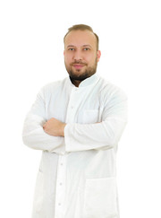 Ортопед, травматолог Ильдар Рафаэльевич Салахов