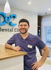 Стоматолог, стоматолог-ортопед Артур Айратович Зиннатуллин